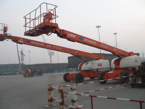 自行式直臂型高空作業(yè)平臺(tái)GTBZ25