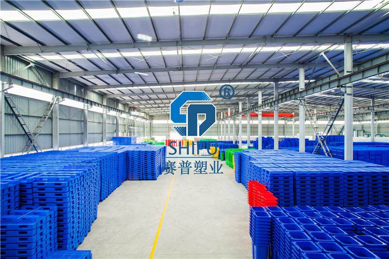 重慶貴州托盤廠   倉儲(chǔ)塑料托盤工廠直銷   叉車托盤便宜批發(fā)